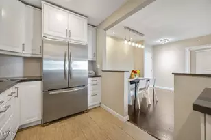 2386 E Del Mar Blvd, Pasadena, CA 91107 - Photo 12