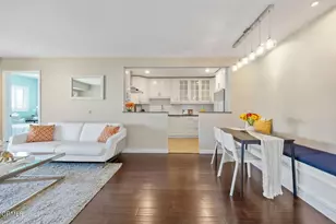 2386 E Del Mar Blvd, Pasadena, CA 91107 - Photo 6