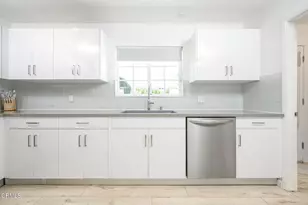 11118 Califa St, North Hollywood, CA 91601 - Photo 6