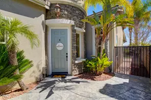 28434 Agajanian Dr, Santa Clarita, CA 91390 - Photo 4