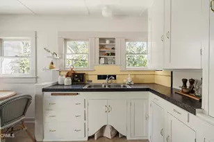 2843 Los Olivos Ln, La Crescenta, CA 91214 - Photo 6