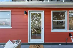 3901 Brilliant Dr, Los Angeles, CA 90065 - Photo 6