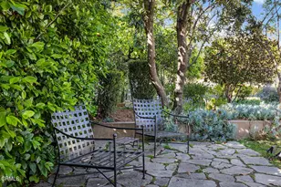 1275 New York Dr, Altadena, CA 91001 - Photo 32