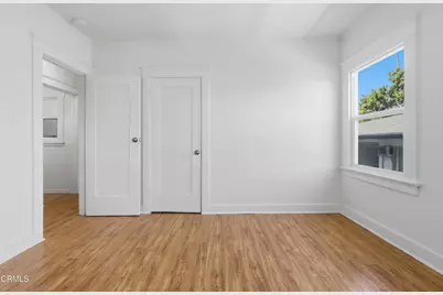 142  148 S Manhattan Place, Los Angeles, CA 90004 - Photo 32