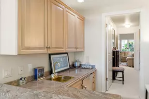 2317 Canyonback Rd, Los Angeles, CA 90049 - Photo 24