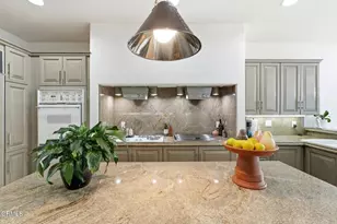 2317 Canyonback Rd, Los Angeles, CA 90049 - Photo 14