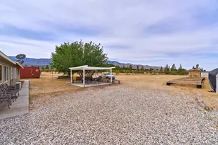 9494 Baker Rd, Lucerne Valley, CA 92356 - Photo 52