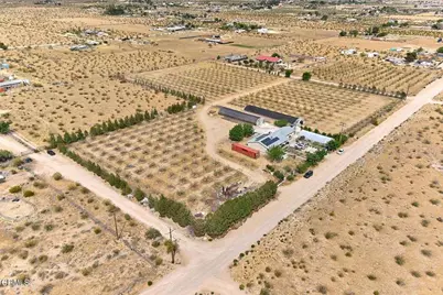 9494 Baker Road, Lucerne Valley, CA 92356 - Photo 54