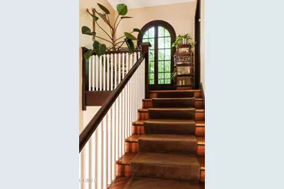 1266 N Flores Street, West Hollywood, CA 90069 - Photo 10