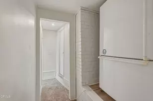 3666 Roderick Rd, Los Angeles, CA 90065 - Photo 22