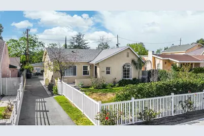 1932 E Washington Boulevard, Pasadena, CA 91104 - Photo 2