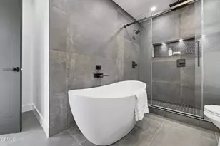 2001 Kenilworth Ave Ave, Los Angeles, CA 90039 - Photo 20