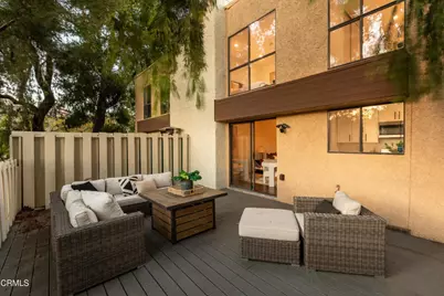 606 Vallejo Villas Street, Los Angeles, CA 90042 - Photo 26