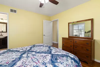22710 Mobile Street, Los Angeles, CA 91307 - Photo 16