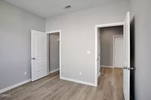 45060 Andale Ave, Lancaster, CA 93535 - Photo 10