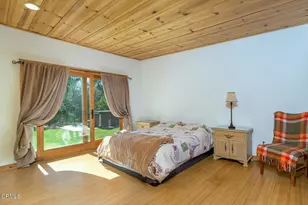 11461 Riverwood Dr, Sunland, CA 91040 - Photo 22