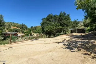 11461 Riverwood Dr, Sunland, CA 91040 - Photo 54