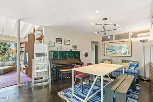 412 Elmwood Dr, Pasadena, CA 91105 - Photo 8