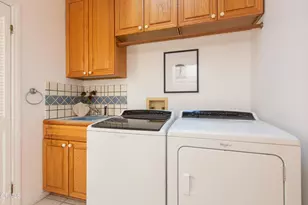 524 Glen Holly Dr, Pasadena, CA 91105 - Photo 14