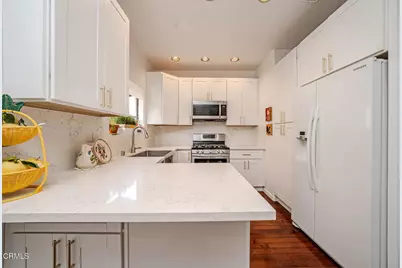 786 E California Boulevard #2, Pasadena, CA 91106 - Photo 8