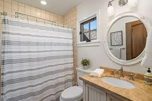 951 Descanso Dr, La Canada Flintridge, CA 91011 - Photo 28