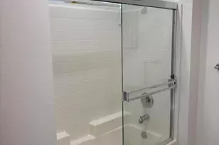 239 S Marengo Ave, Pasadena, CA 91101 - Photo 20