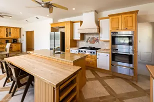 2596 Wallingford Dr, Beverly Hills, CA 90210 - Photo 8