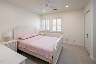 2596 Wallingford Dr, Beverly Hills, CA 90210 - Photo 22