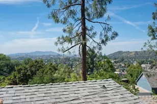 1876 Kaweah Dr, Pasadena, CA 91105 - Photo 22