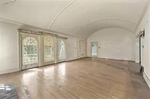 3273 Country Club Dr, Los Angeles, CA 90019 - Photo 8