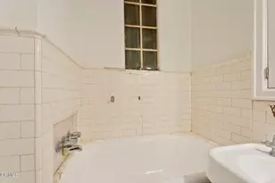 99 S Raymond Ave, Pasadena, CA 91105 - Photo 32