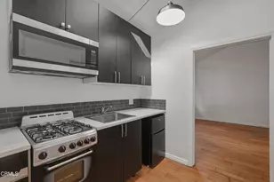 137 Arena St, El Segundo, CA 90245 - Photo 8