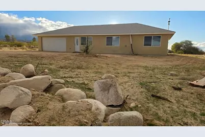 9210 Cherokee Trail, Lucerne Valley, CA 92356 - Photo 2