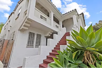 1018 S Crescent Heights Boulevard, Los Angeles, CA 90035 - Photo 18