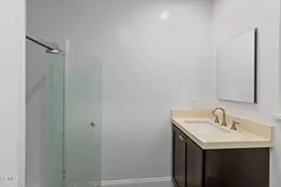 1018 S Crescent Heights Blvd, Los Angeles, CA 90035 - Photo 26