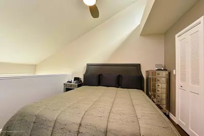 279 E Glenarm Street #10, Pasadena, CA 91106 - Photo 6