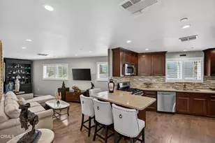 9325 9327 La Shell Dr, Tujunga, CA 91042 - Photo 32