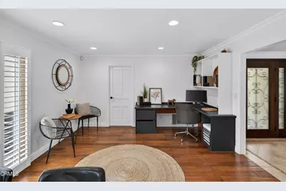 9325 9327 La Shell Drive, Tujunga, CA 91042 - Photo 14