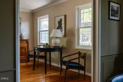 1300 Meadowbrook Road, Altadena, CA 91001 - Photo 10