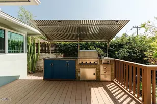 1300 Meadowbrook Rd, Altadena, CA 91001 - Photo 34