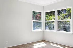 640 E Elmwood Ave, Burbank, CA 91501 - Photo 10