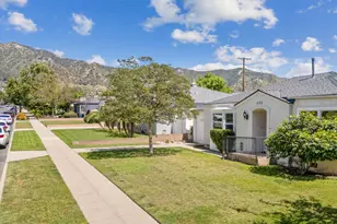 640 E Elmwood Ave, Burbank, CA 91501 - Photo 2