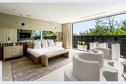 590 Haynes Avenue, Beverly Hills, CA 90210 - Photo 14