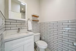 1281 Meadowbrook Rd, Altadena, CA 91001 - Photo 32