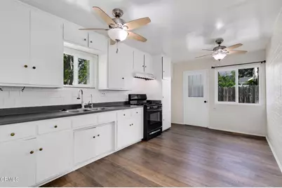 132 Poinsettia Avenue, Monrovia, CA 91016 - Photo 6