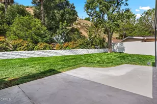17254 Warrington Dr, Los Angeles, CA 91344 - Photo 40