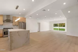 17254 Warrington Dr, Los Angeles, CA 91344 - Photo 20