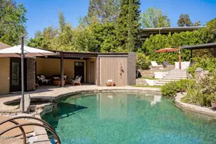 760 Laguna Rd, Pasadena, CA 91105 - Photo 30