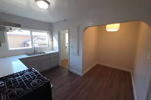 407 S Verdugo Rd, Glendale, CA 91205 - Photo 36