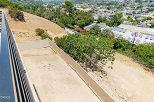 3874 W Point Dr, Los Angeles, CA 90065 - Photo 30